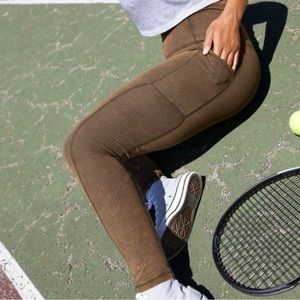 Aerie OFFLINE OG High Waisted Pocket Leggings in Olive Daze Size S